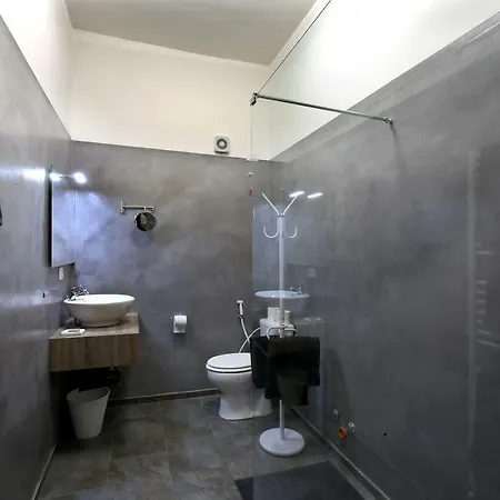 Tembo House - Pantano *